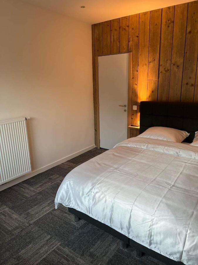 Prachtige Kamer In Centrum Brugge Met Badkamer ! Kültér fotó